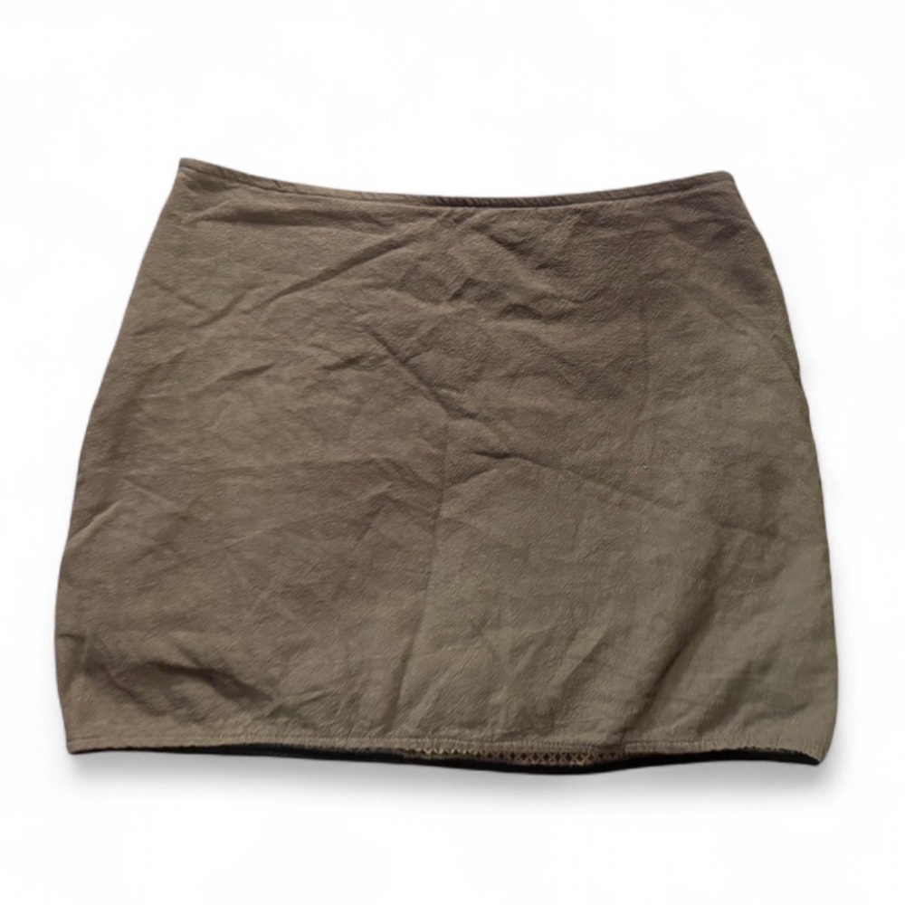 Embroidered Bird Mini Skirt – Size S - Picture 2 of 4